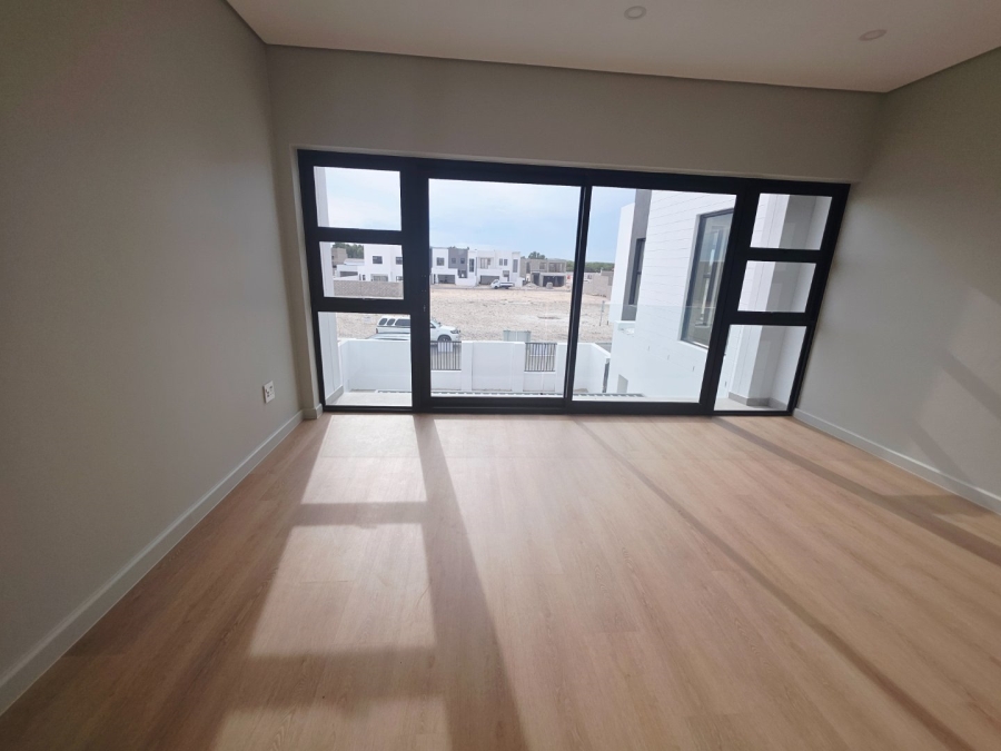 4 Bedroom Property for Sale in Sandown Western Cape